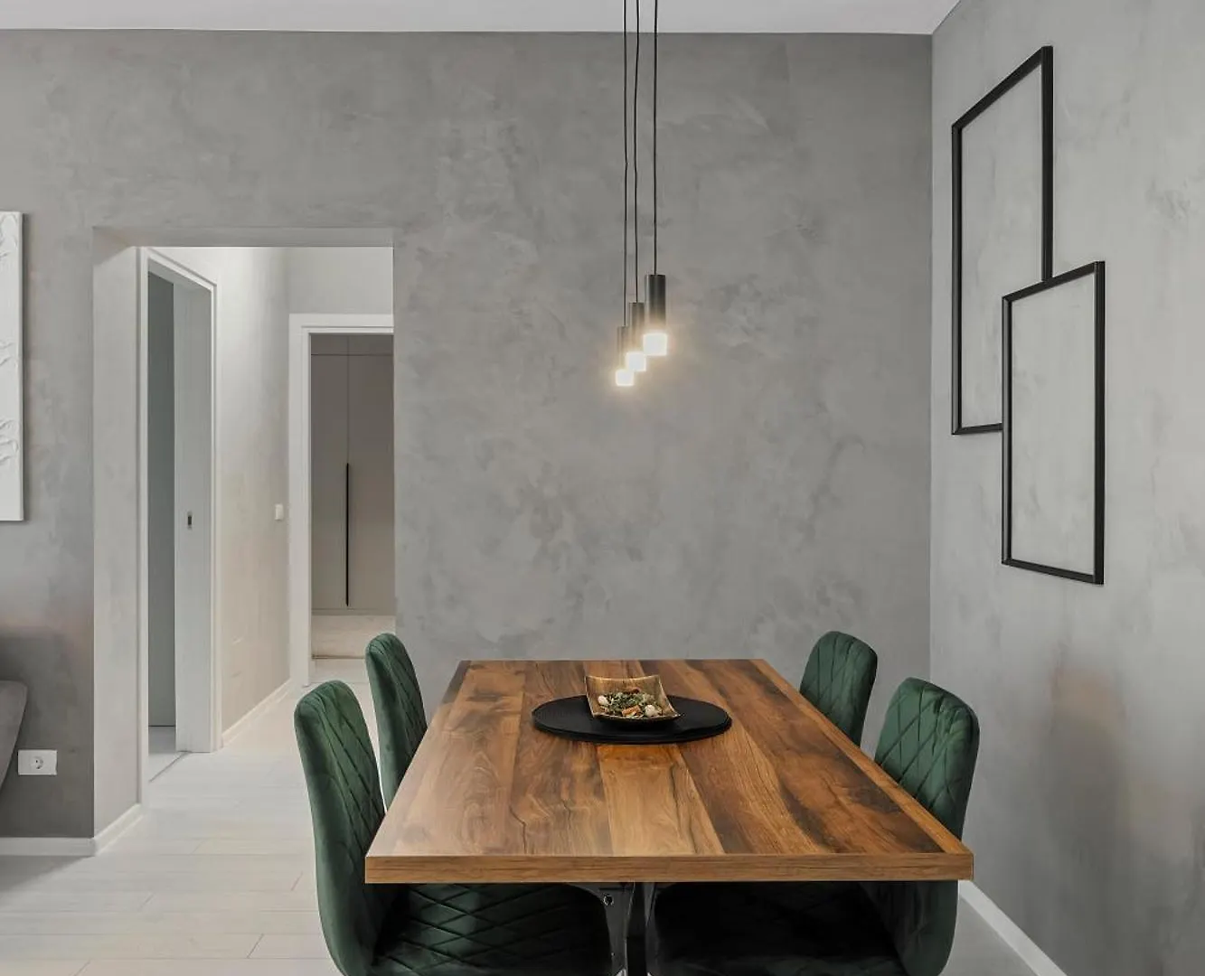 Ultra-Modern & Spacious 2Br Apartment With Balcony Bukarest
