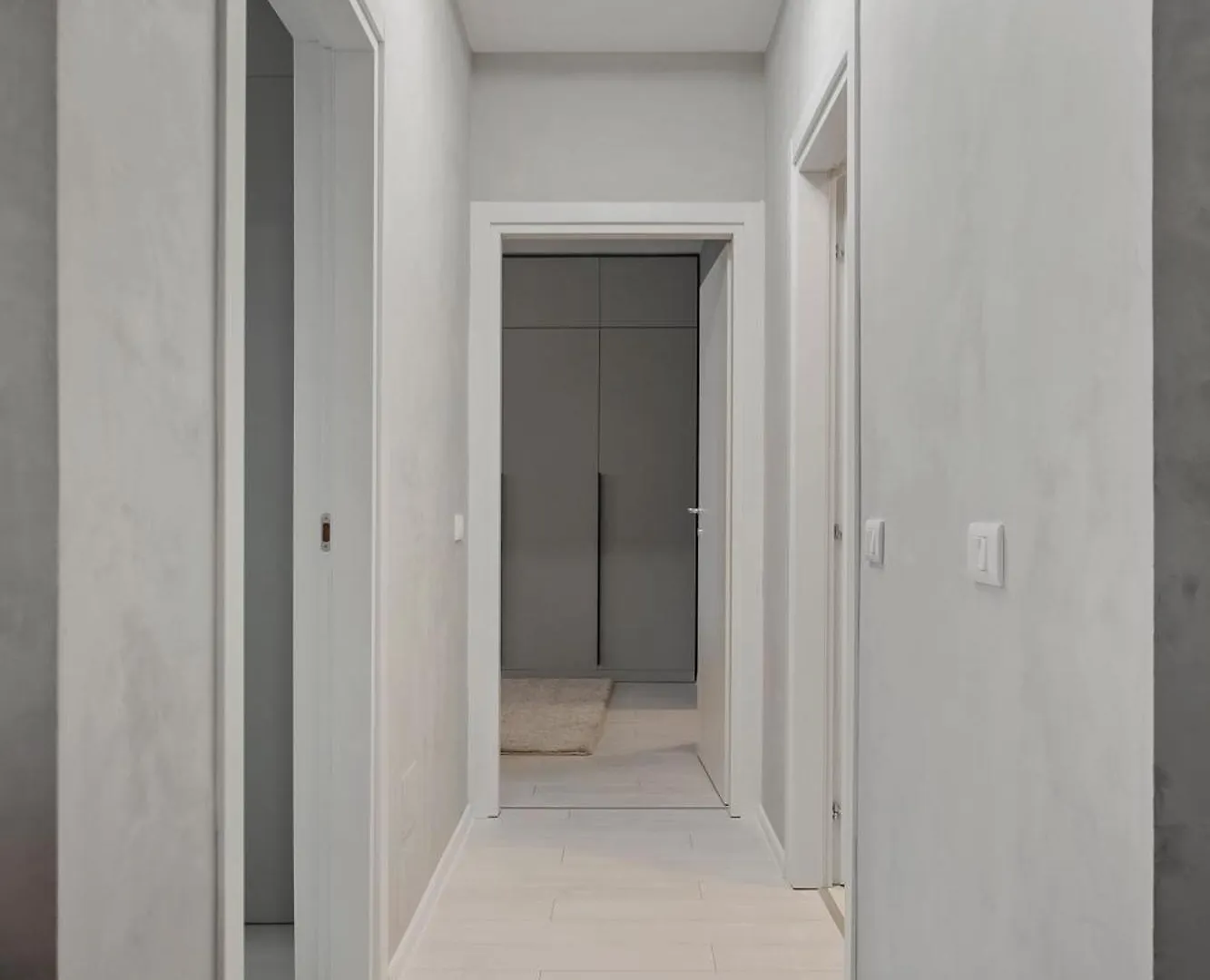 Ultra-Modern & Spacious 2Br Apartment With Balcony Bucharest